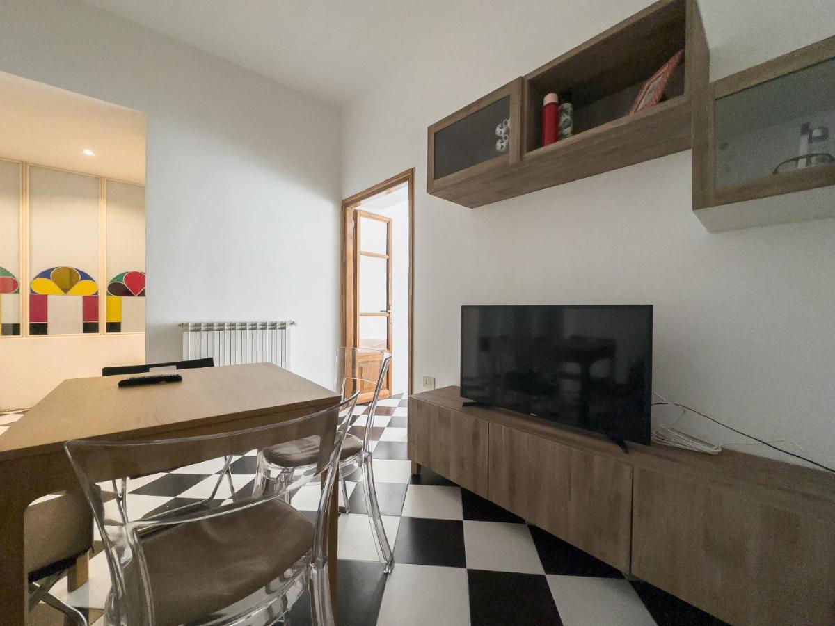 Domus Sant'Elena 2 Apartamento Roma Exterior foto