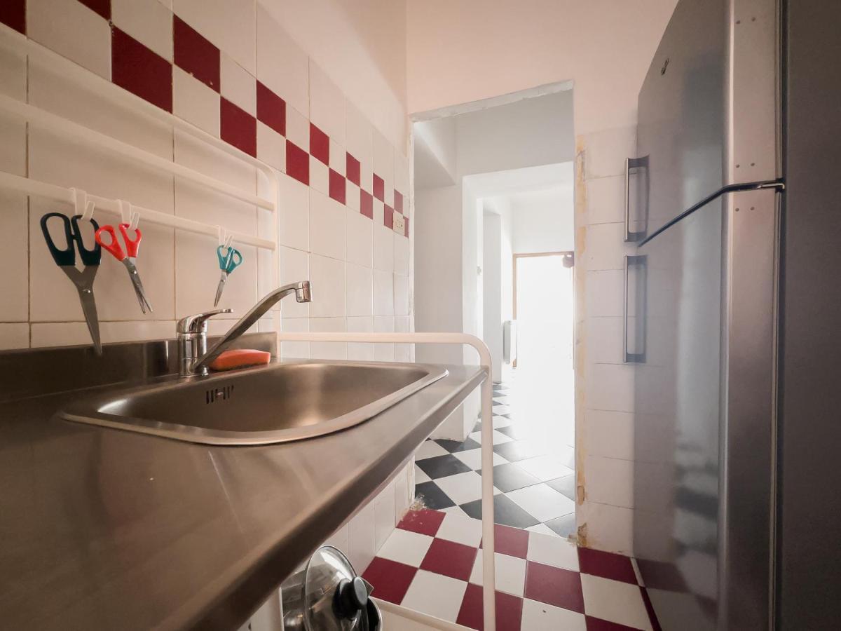 Domus Sant'Elena 2 Apartamento Roma Exterior foto